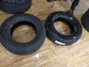 lot 78 image: Set of 2 Tires