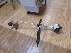 lot 90 image: Stihl F545 Weed Whip