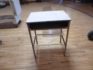 lot 100 image: Childs School Desk