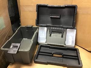 22 in. Contractor Pro Tool Box by Plano in good condition&nbsp