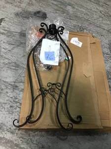 30 in. Black Metal Gazing Ball Stand in good condition