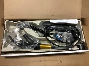 Signature Single-Handle Pull-Out Sprayer Kitchen Faucet In Matte Black by Delta in good condition