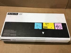 Pivotal Single-Handle Pull-Down Sprayer Kitchen Faucet with Touch2O Technology and MagnaTite Docking in Polished Nickel by Delta in good condition&nbsp