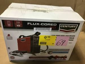30-90 A Flux Core Wire Feed Welder , 120V by Century in good condition&nbsp