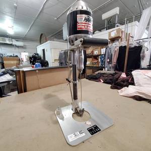 lot 338 image: Eastman Cloth Drill Machine Class CDL3