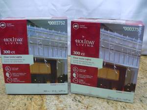 Holiday Living 300-Count Constant White Mini Incandescent Plug-In Christmas Icicle Lights SKU 0003752 Retails each $12.98, (530)