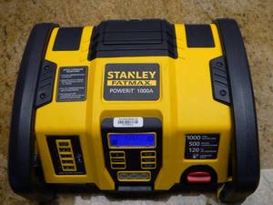 Stanley PP1DCS Fatmax 1000 Peak Amp Power Station, (1624)