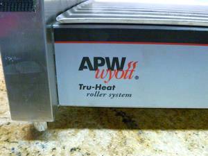 APW Wyott Hot Dog Roller