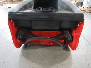 lot 2 image: Yard Machines 21 in. 179 cc Single-Stage Electric Start Gas Snow Blower 31AS2S1E700