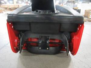 lot 4 image: Yard Machines 21 in. 179 cc Single-Stage Electric Start Gas Snow Blower 31AS2S1E700