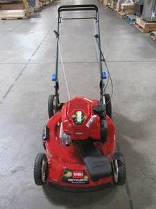 lot 9 image: Toro 22 in. Recycler SmartStow High Wheel Variable Speed Walk Behind Gas Self Propelled Mower 20339