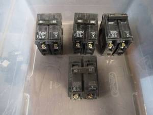 lot 862 image: (4-Pack) - Siemens Q260 - 60 Amp Double-Pole Type QP Circuit Breakers