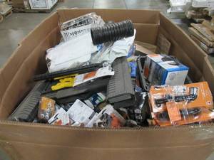 lot 106 image: WHOLESALE MIXED PALLET OF MISCELLANEOUS CONTRACTOR SUPPLIES