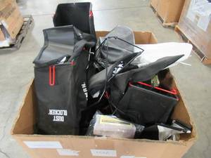 lot 127 image: WHOLESALE MIXED PALLET OF PUSH MOWER BAGS