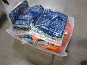 lot 912 image: WHOLESALE MIXED BIN OF MISCELLANEOUS GAS APPLIANCE CONNECTING HOSES