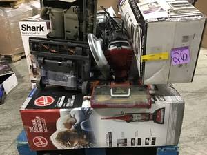 lot 26 image: ASSORTED PALLET WITH MIXED VACUUMS SEE PICS