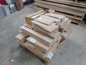 Cabinet Doors - Need Cleaning (N117)
