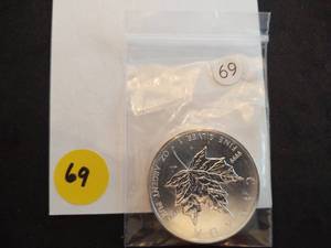 1989 .9999 1 Oz. Silver Canada Maple Leaf