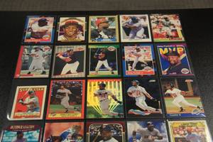 Kirby Puckett Baseball Card Lot  26 Different Cards