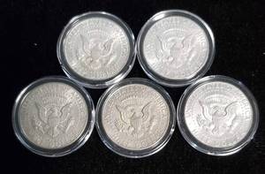 GROUP OF 5 KENNEDY HALF DOLLARS 40% SILVER IN AIRTITES