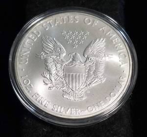 2008 AMERICAN SILVER EAGLE 1 TROY OZ. .999 FINE SILVER IN AIRTITE