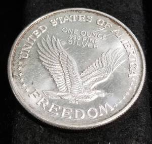 1 TROY OZ. .999 FINE SILVER STANDING LIBERTY QUARTER DESIGN