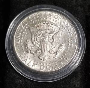 1964 KENNEDY HALF DOLLAR BU IN AIRTITE