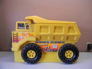 lot 7 image: VINTAGE & RARE Large Tonka Dump Truck Toy Chest Box - VERY COOL PIECE - SEE PICTURES