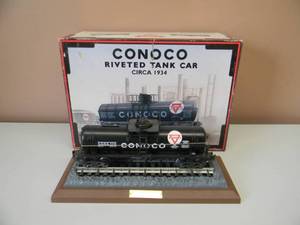 lot 41 image: K-Line Conoco Riveted Tank Car - NEW IN BOX - NICE PIECE - LIMITED EDITION - SEE PICTURES