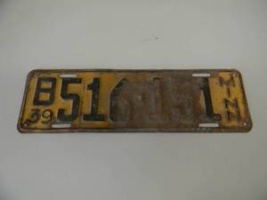 lot 43 image: VINTAGE 1939 LICENSE PLATE - MINN - SEE PICTURES