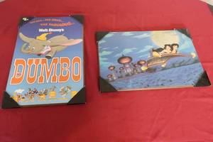 lot 10 image: 2 Wooden Disney PicturesSigns - DumboAladdin