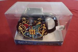 lot 52 image: Harry Potter Mug - NEW