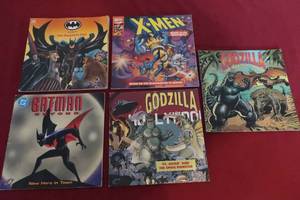 lot 56 image: 5 Kids PaperbackComic Books