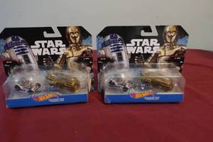 lot 90 image: 2 Hot Wheels Star Wars Sets