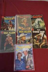 lot 97 image: Vintage Western-Themed Comic Book Lot