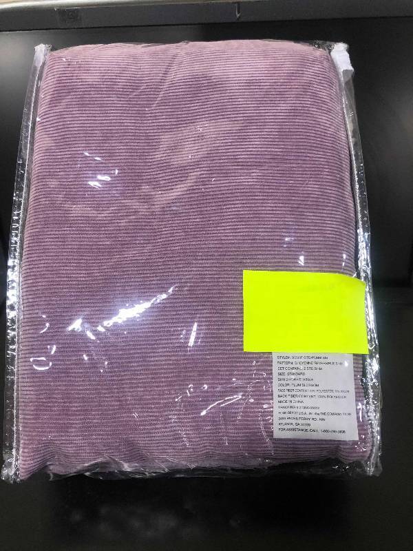 Cheyenne Reversible Plum Blossom Solid Standard Size Sham (1 Piece), 50395F-STD-PLMBLSM, NEW