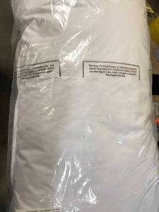 Supreme Soft Down King Pillow, PP46-K-WHITE, NEW