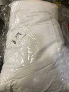 LaCrosse LoftAIRE Hypoallergenic Medium Down Alternative King Pillow, 1 Pillow, PP77-K-WHITE, NEW