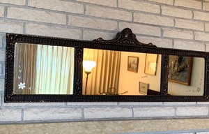 lot 27 image: Vintage Three- Panel Mirror with Decorative Etching