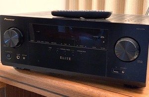 lot 37 image: Pioneer Elite Receiver ( VSX-LX104) w Remote