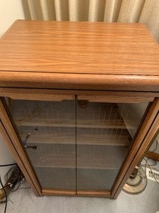lot 90 image: Vintage Stereo Cabinet