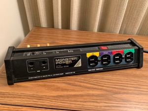 lot 91 image: Monster Home Theater Power Center