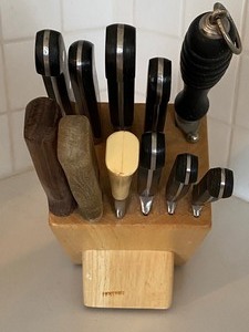 lot 54 image: Cutlery with Storage Block