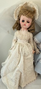 lot 198 image: Doll Lot Including Charlies Angels