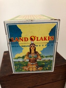 lot 199 image: Vintage Land O Lakes Recipe Box and More
