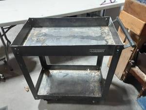 lot 11 image: Husky Tool Cart