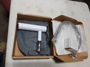 lot 13 image: NEW Faucet