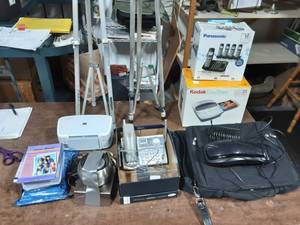 lot 39 image: Large Lot Of Office Related