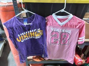lot 42 image: 2-Girls Size 1416 MN Vikings Jerseys