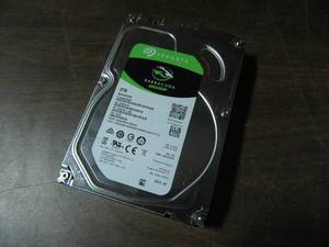 Seagate Barracuda ST3000DM008 3TB 3.5 SATA Hard Drive